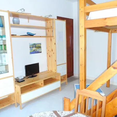 - Studio - Vue Cour